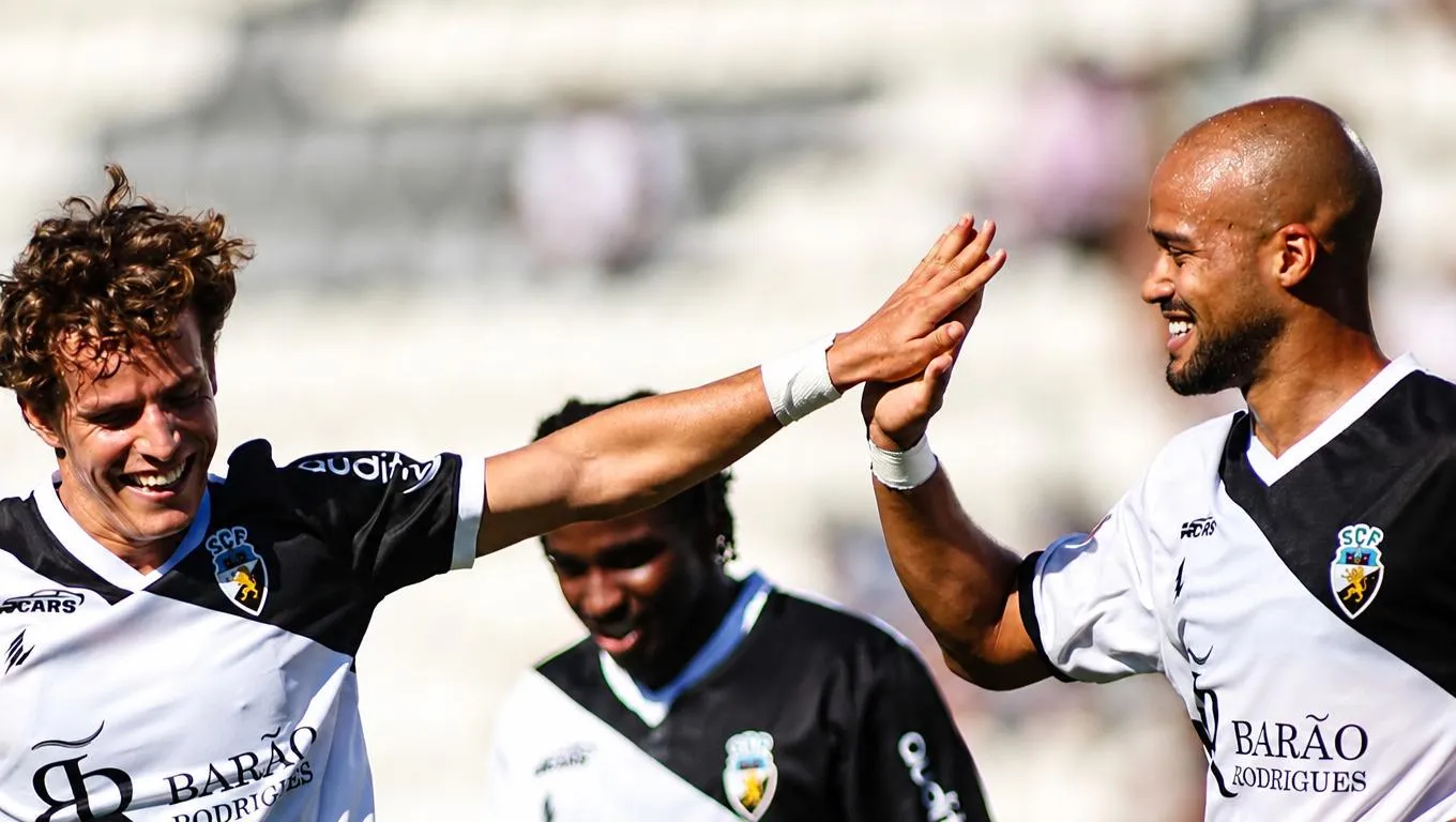 Taça: Farense vence Marco 09 e segue para a quarta eliminatória