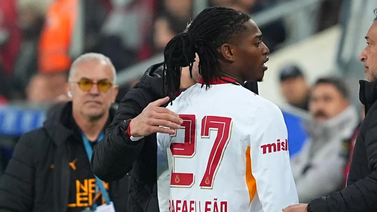 Leão sai lesionado após 16 minutos e Gül decide triunfo do Galatasaray