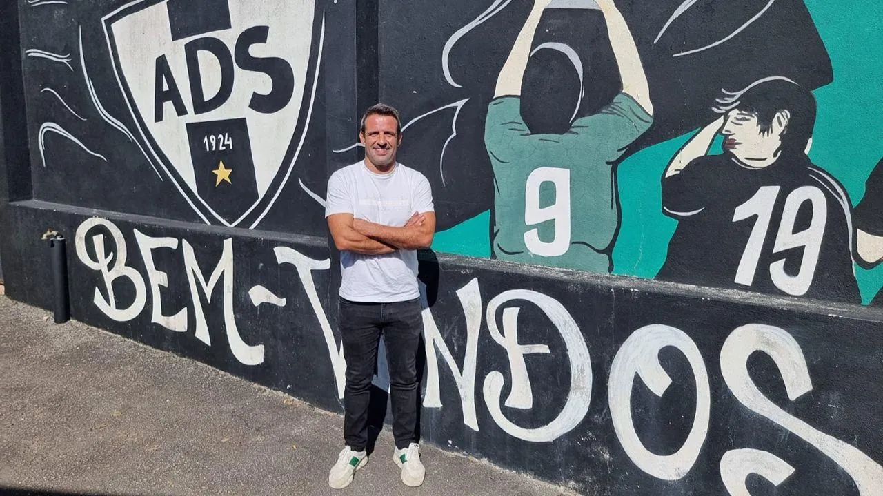 Pedro Justo, o En9rme: um guarda-redes com o 9 eternizado no estádio da Sanjoanense