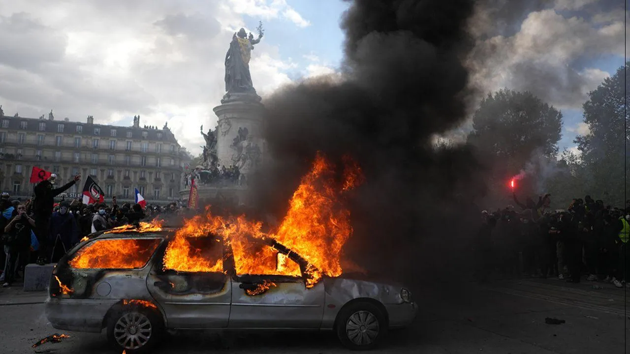 Governo francês assegura PSG-Barcelona apesar dos protestos em França