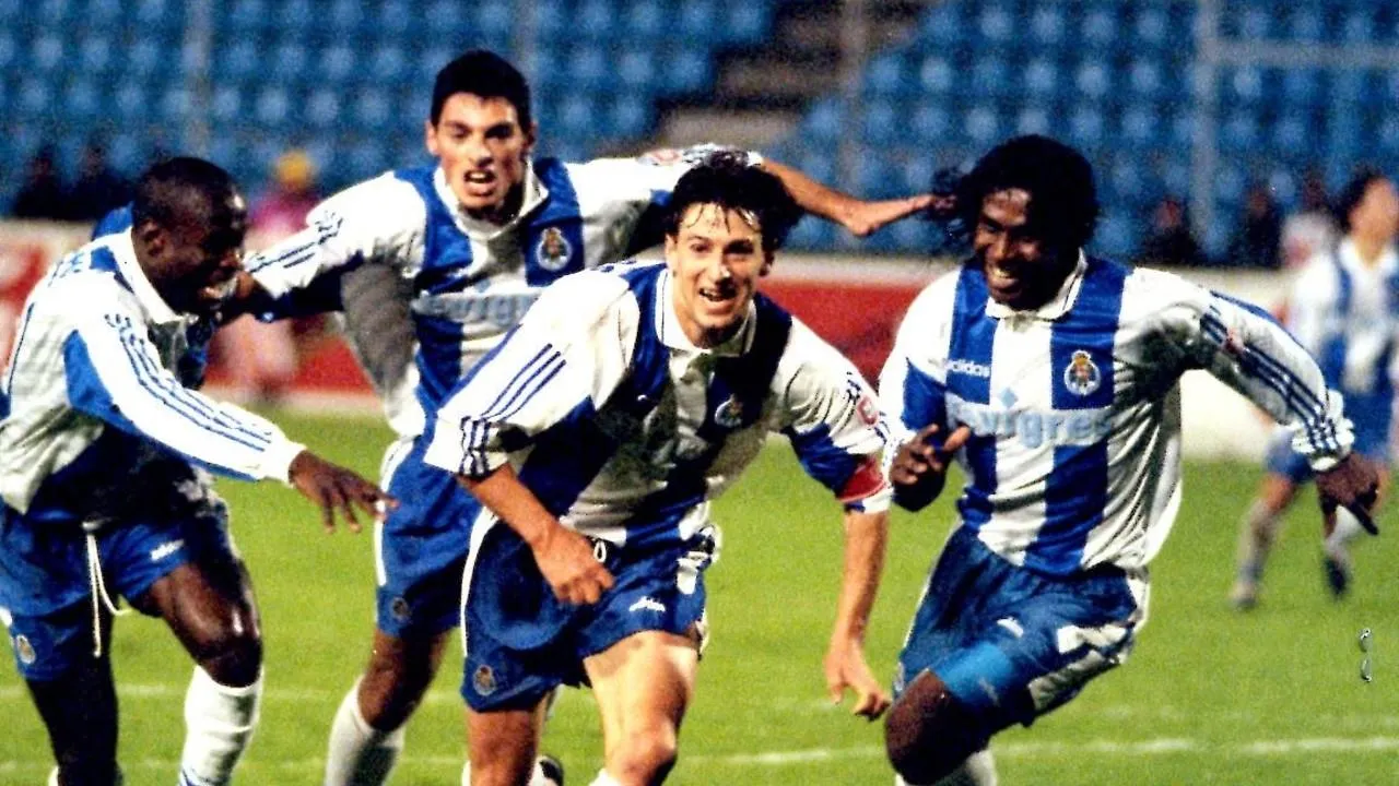 Domingos Paciência recorda o FC Porto-PSV: «Dá uma oportunidade ao miúdo»