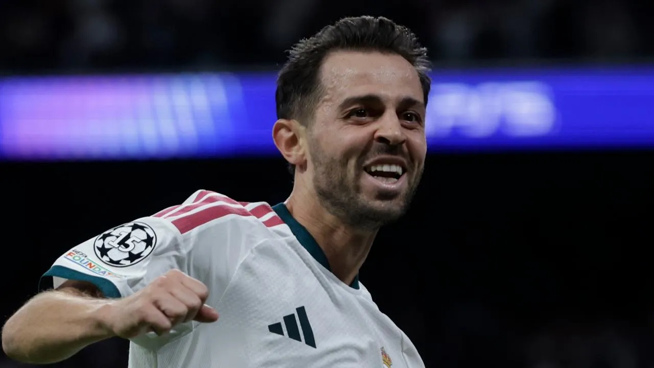 Bernardo Silva disponível para Mourinho: «Estou pronto para o que o mister quiser»