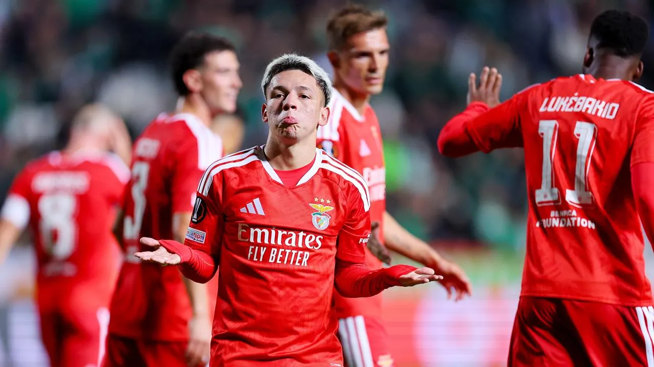 Benfica soma 53 golos em 17 jogos, mais do dobro do arranque da época passada