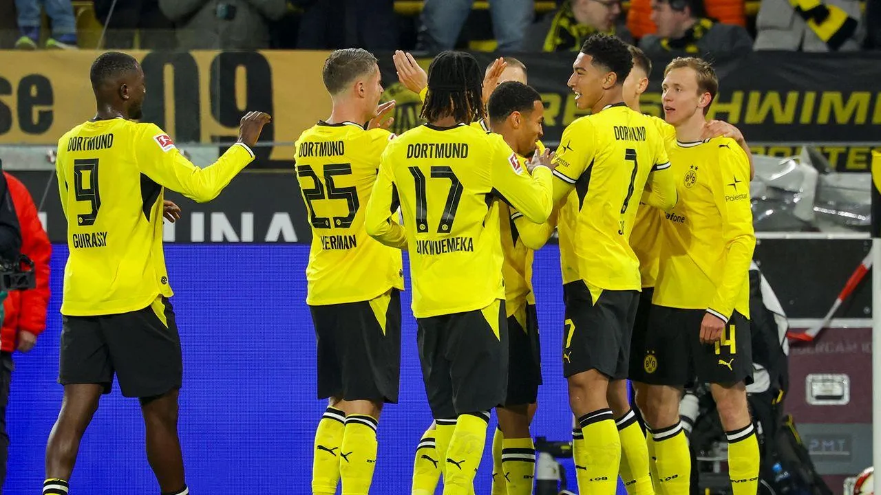 VÍDEO: Dortmund bate Eintracht Frankfurt com Fábio Silva no onze inicial