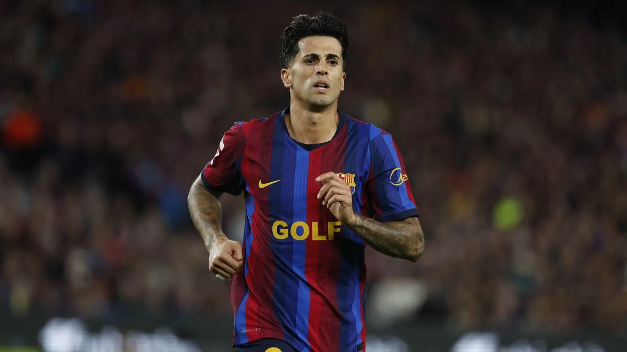Cancelo considera que Barcelona foi superior e pede reação frente ao Alavés