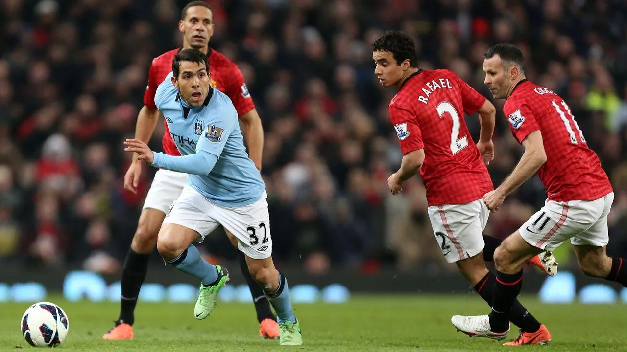 Carlos Tévez revela que mudou do Manchester United para o City por vingança