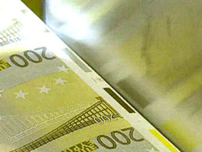 Governo admite dar garantias bancárias em função da quota de mercado - TVI
