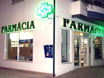 Detido «gangue das farmácias» - TVI