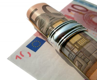 Zona Euro deverá registar contracção de 2,9% este ano - TVI