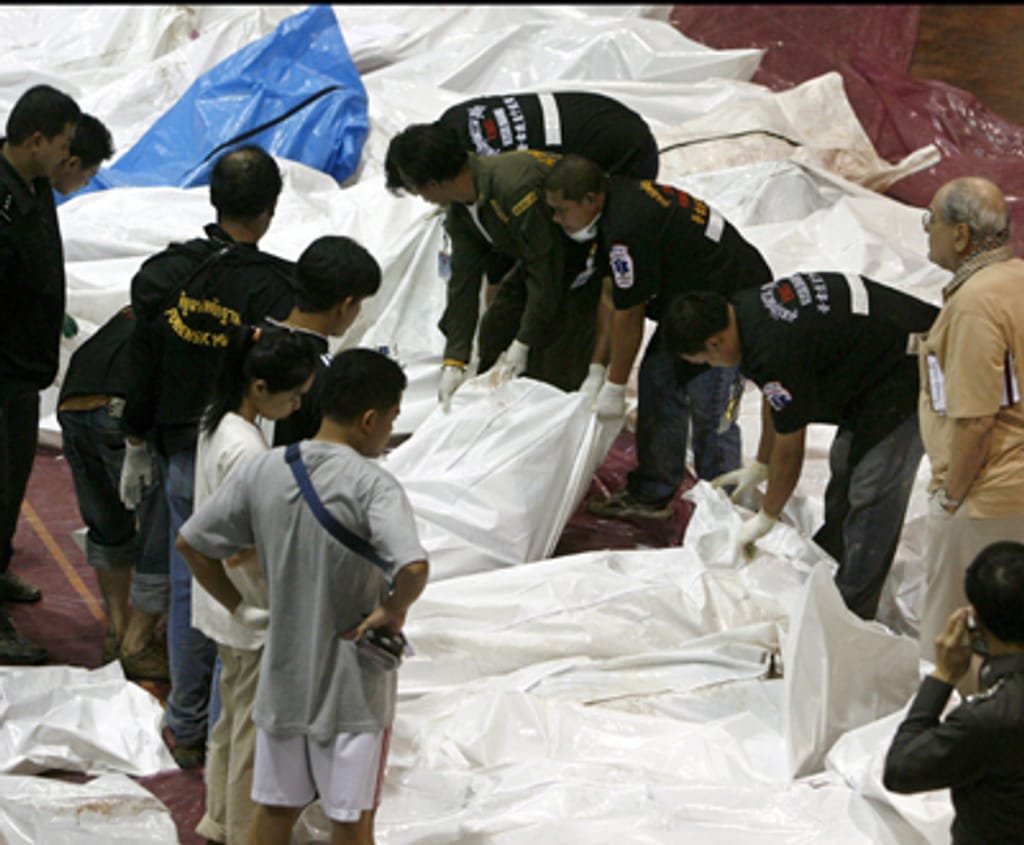 Acidente de avião em Phuket, Tailândia, causou 89 mortos e 41 feridos