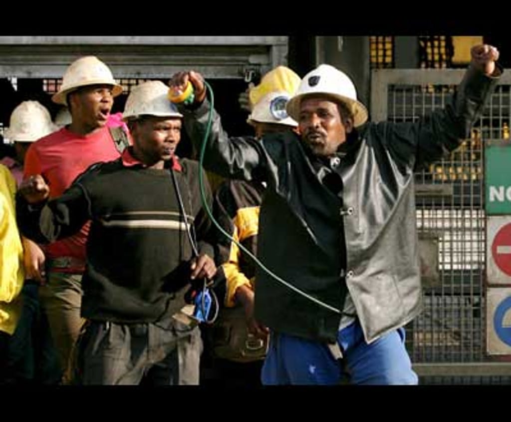 Resgate dos mineiros na África do Sul - Foto EPA