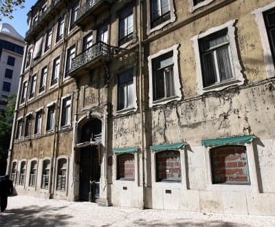 Lisboa: prédio incendiado era herança - TVI