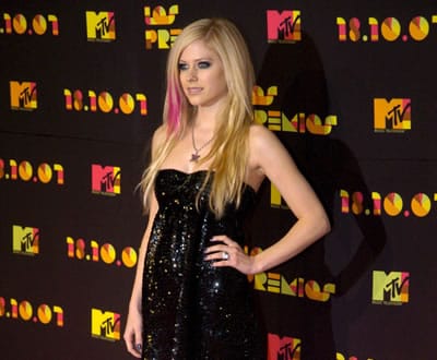 Avril Lavigne cancela concerto de Barcelona - TVI