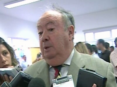 Jardim: Madeira solidária com Governo mas discorda de impostos - TVI