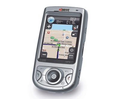 Vendas de telemóveis com GPS sobem 34% - TVI