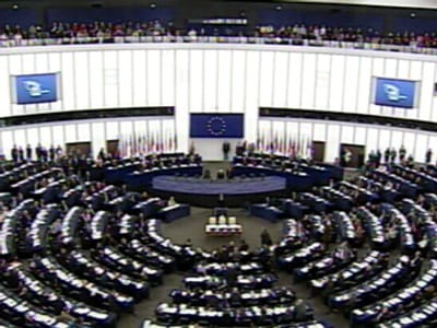 UE: ministros das Finanças discutem crise da dívida no domingo - TVI