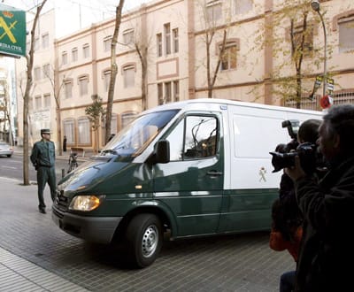 Espanha: 14 terroristas detidos - TVI