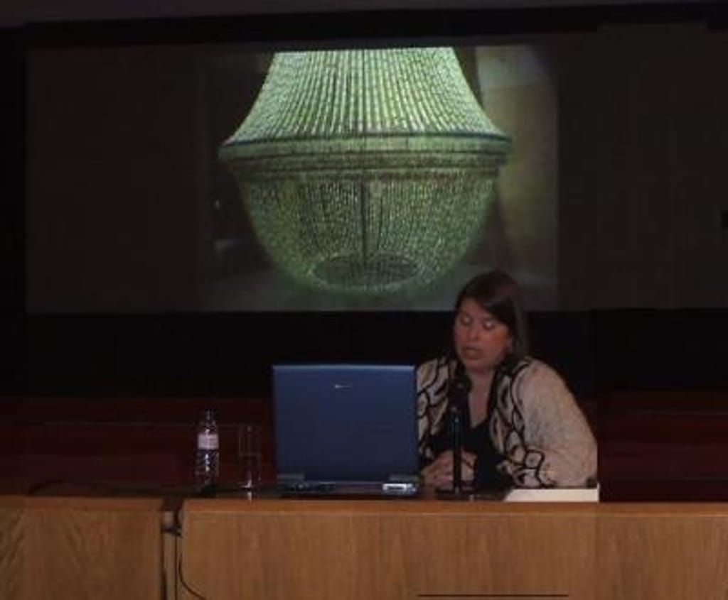 Joana Vasconcelos apresenta a obra «A noiva», em palestra