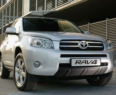 Toyota regista lucros operacionais recorde (fotos) - TVI