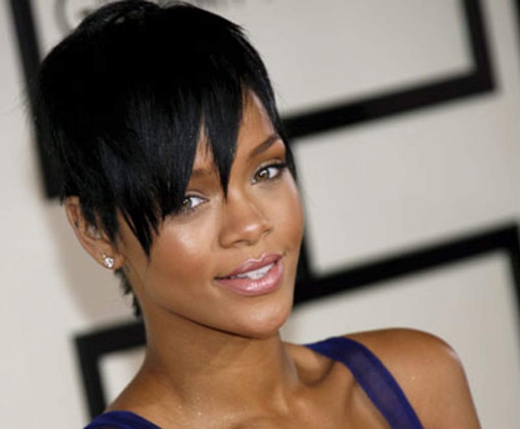 Rihanna na 50ª cerimónia dos Grammy Awards