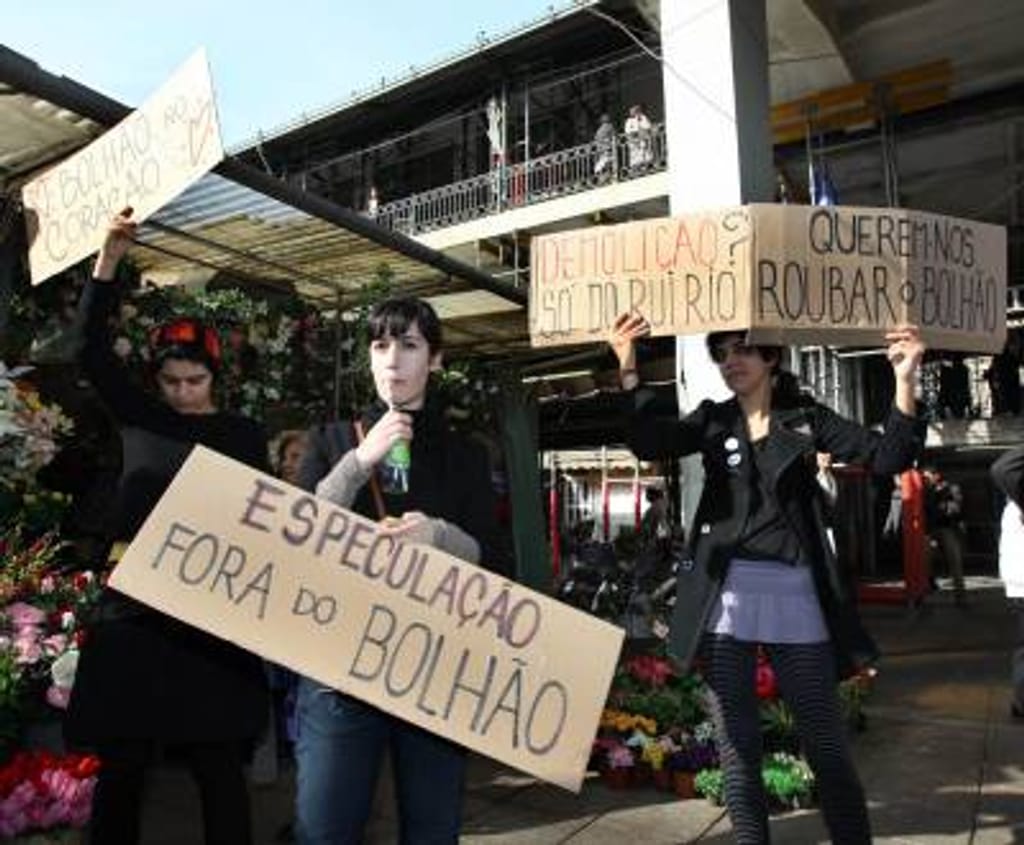 Protesto contra transformação do Mercado do Bolhão (JOAO ABREU MIRANDA/LUSA)