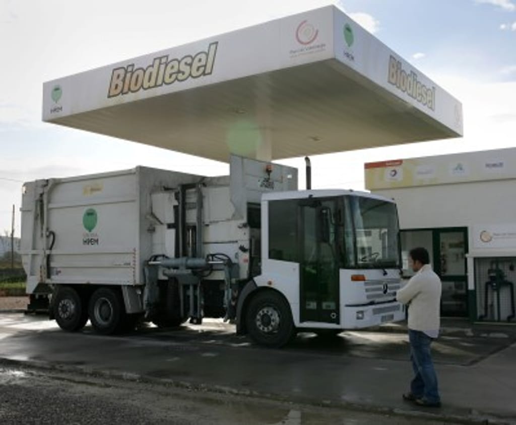 Utilização de biodiesel na frota de carros de lixo (Miguel A. Lopes/LUSA)
