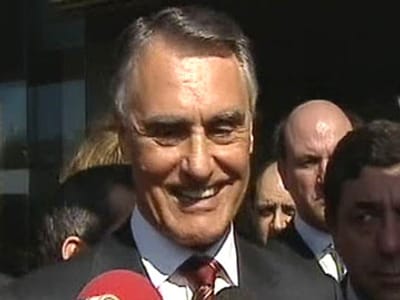 Cavaco pede atenção ao Governo para não regredir nas contas - TVI