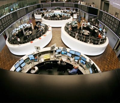 Dow Jones abre a subir 0,40% e Nasdaq a ganhar 0,78% - TVI