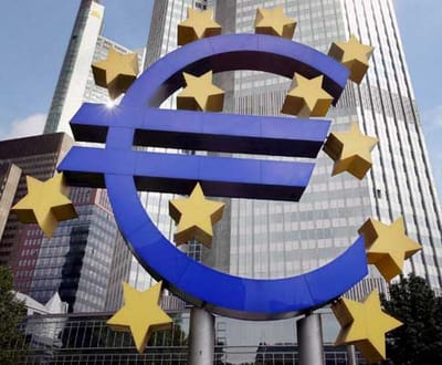 Europa: Bruxelas mantém previsão de contracção de 4% - TVI