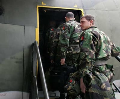 Militares portugueses partem para o Afeganistão - TVI
