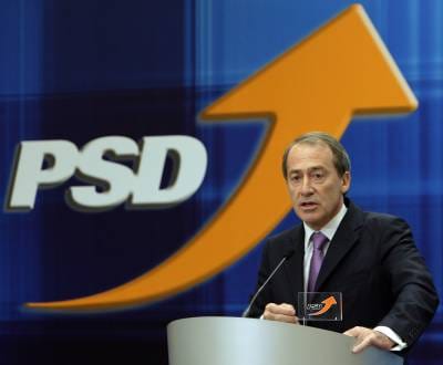 PSD: Alexandre Relvas não é candidato - TVI