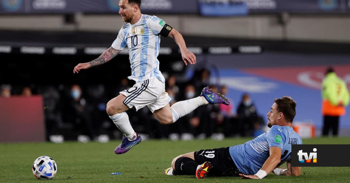 VIDEO: Messi lleva a Argentina a la victoria sobre Uruguay