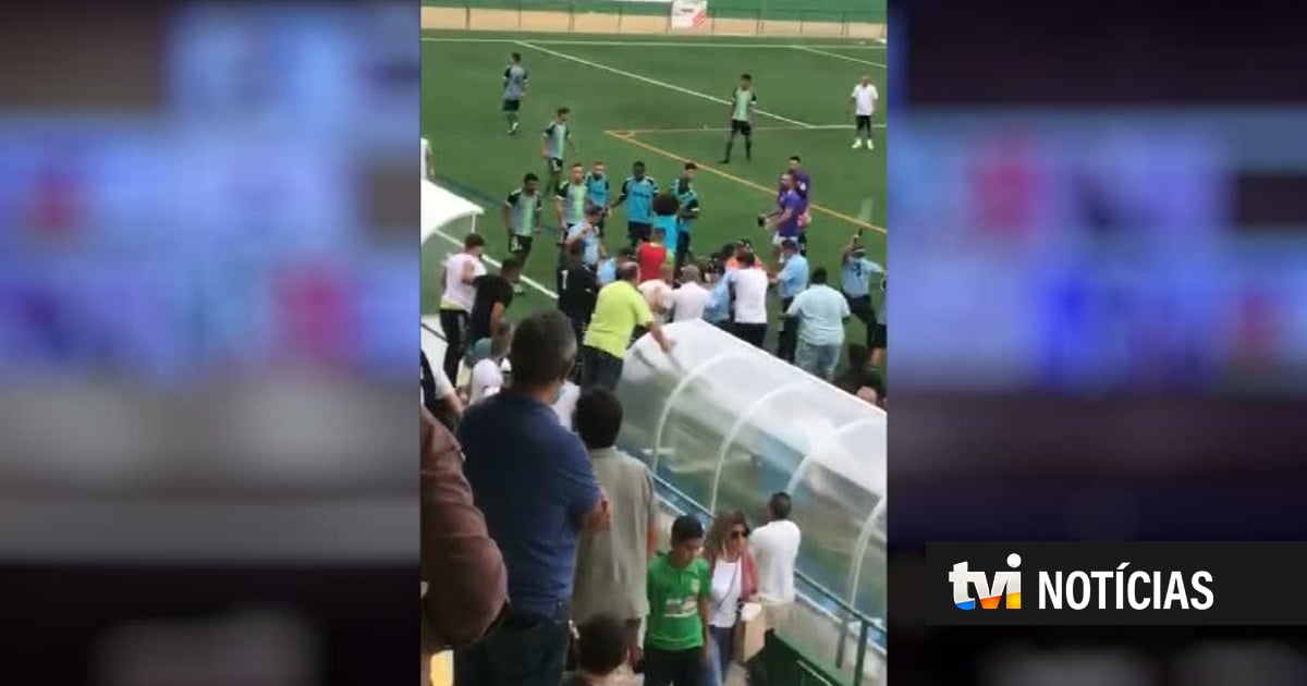 Polícias dispararam para o ar no final de jogo entre Montijo e Setúbal. PSP  abre inquérito