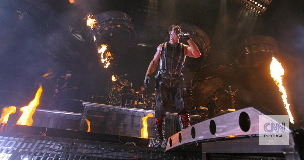 Die deutsche Band Rammstein tritt im Juni 2023 im Estádio da Luz auf