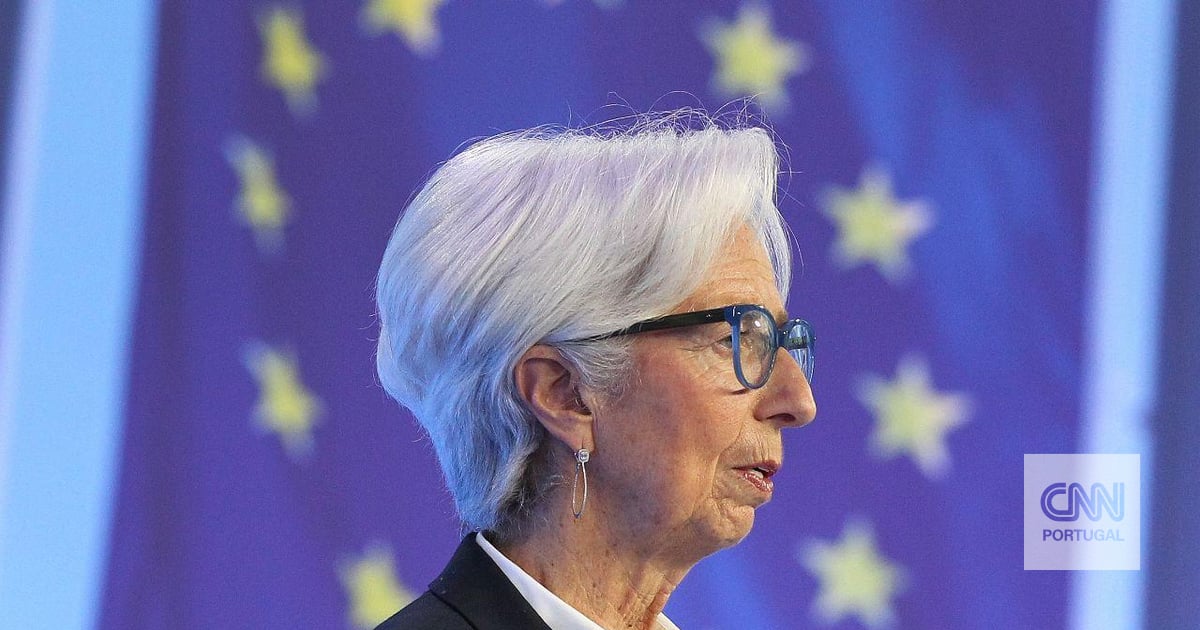 Lagarde warns that interest rates should remain “sufficiently restrictive for as long as necessary.”