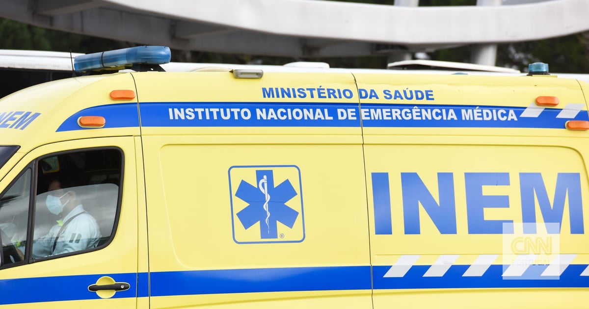 Un incendie dans un immeuble à Queluz entraîne l’hospitalisation de neuf personnes