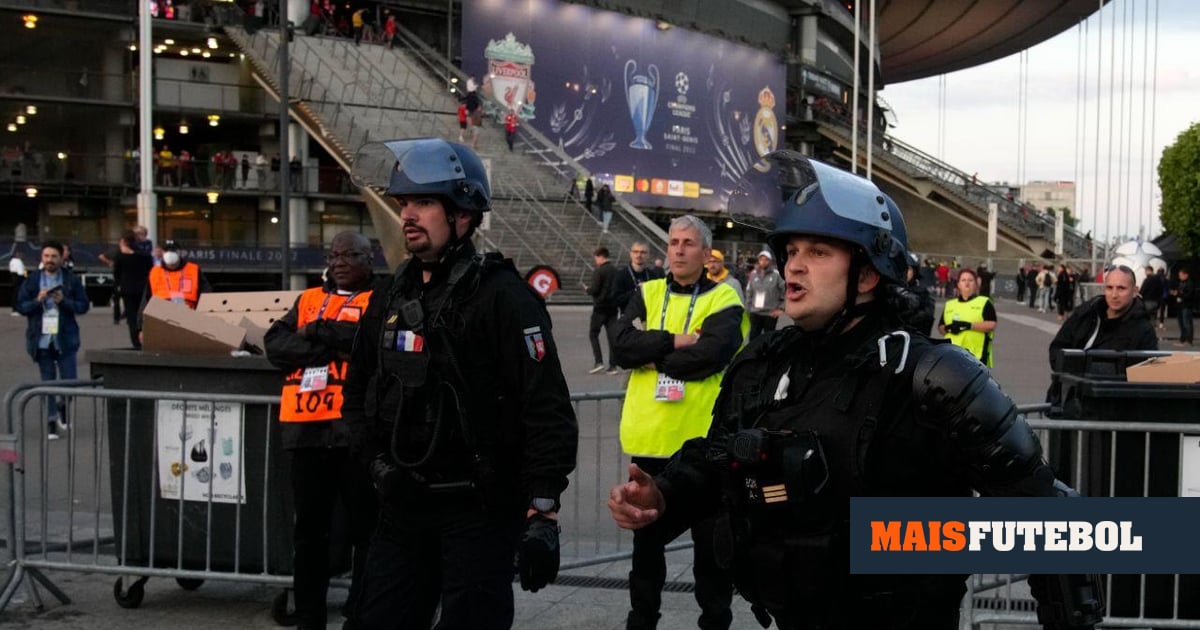 La UEFA reembolsa a los seguidores del Liverpool tras los disturbios en la Champions League
