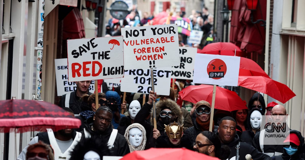 „Das ist kein Zoo“ – warum Sexarbeiterinnen in Amsterdam protestieren