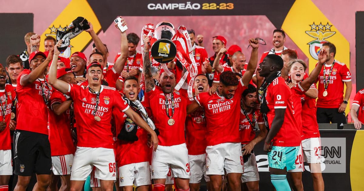 Portugal é campeão do Mundo. O 16.º troféu conquistado 16 anos depois