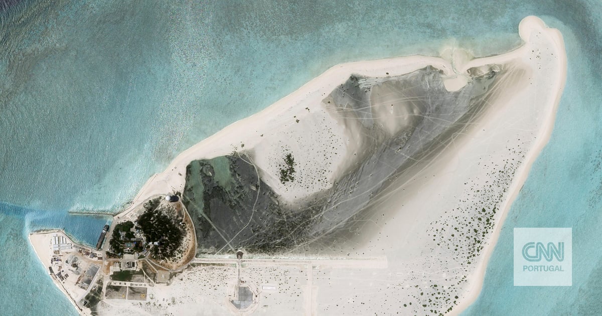 Las imágenes de satélite muestran una pista de aterrizaje construida por China en la disputada isla Triton