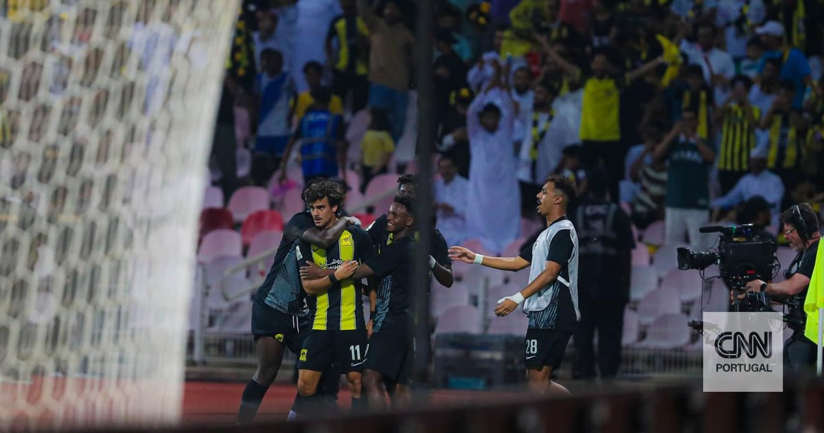 José Morais volta a sorrir e Sepahan discute apuramento com Al-Ittihad