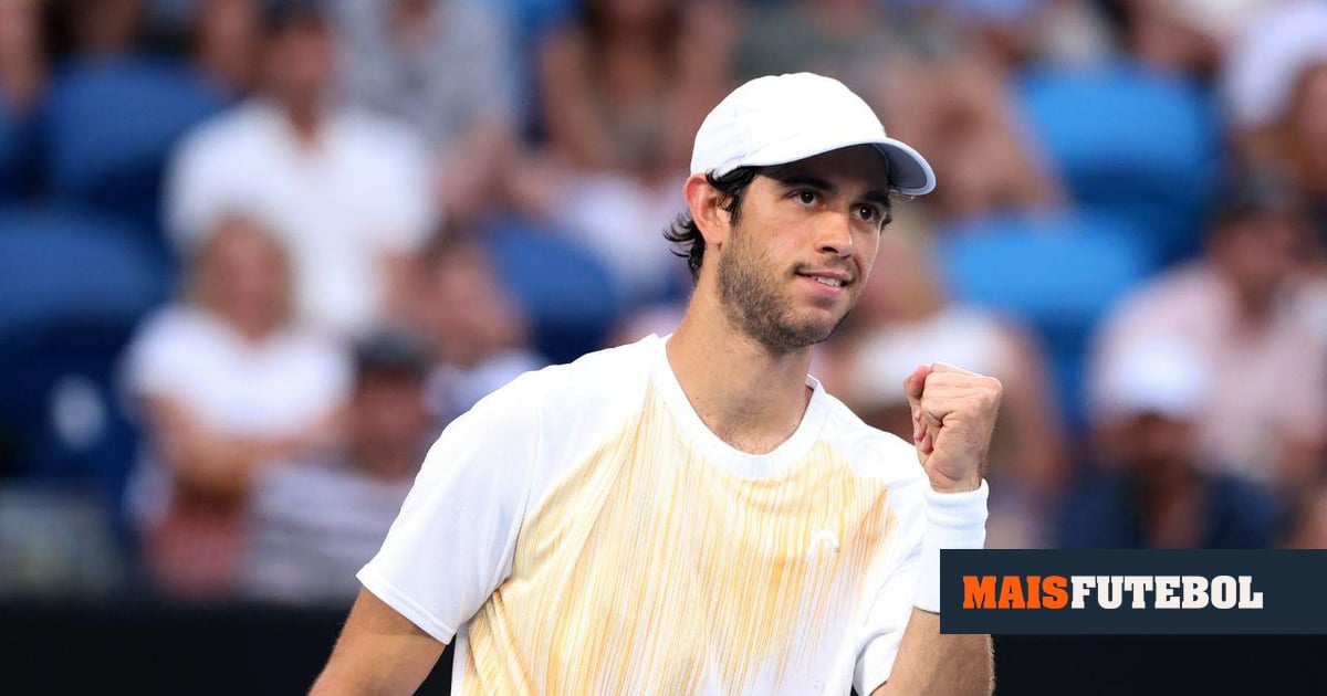 Ténis: Nuno Borges cai quatro lugares num ranking liderado por Djokovic